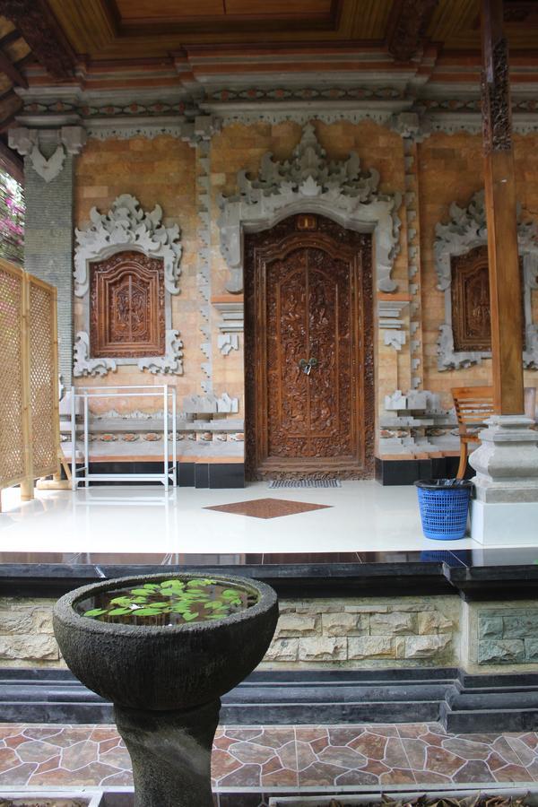 Green Palm Homestay BALI ภายนอก รูปภาพ
