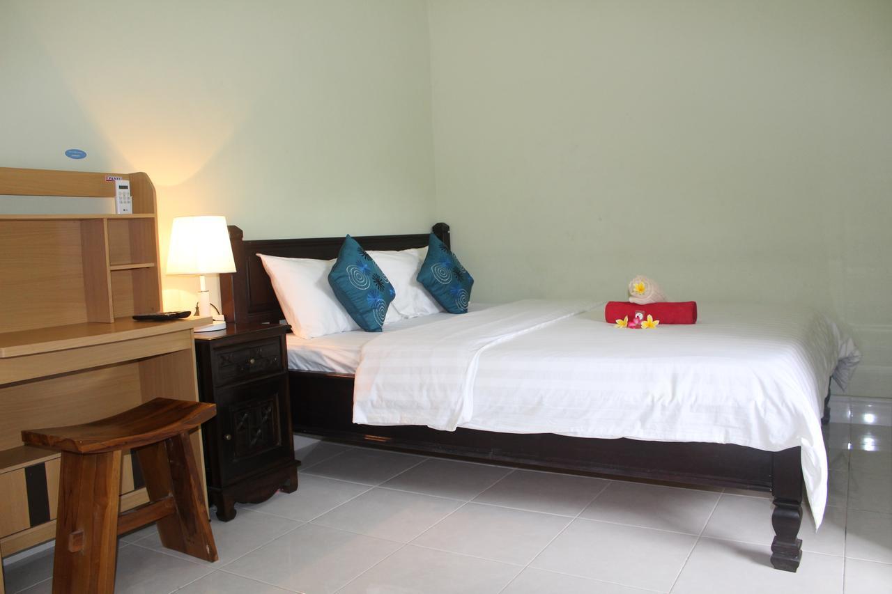 Green Palm Homestay BALI ภายนอก รูปภาพ