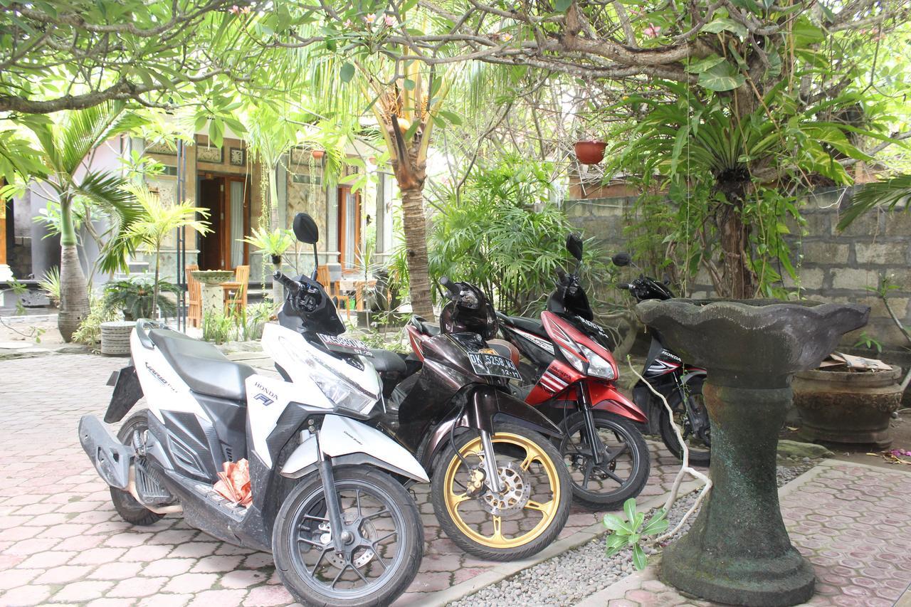 Green Palm Homestay BALI ภายนอก รูปภาพ
