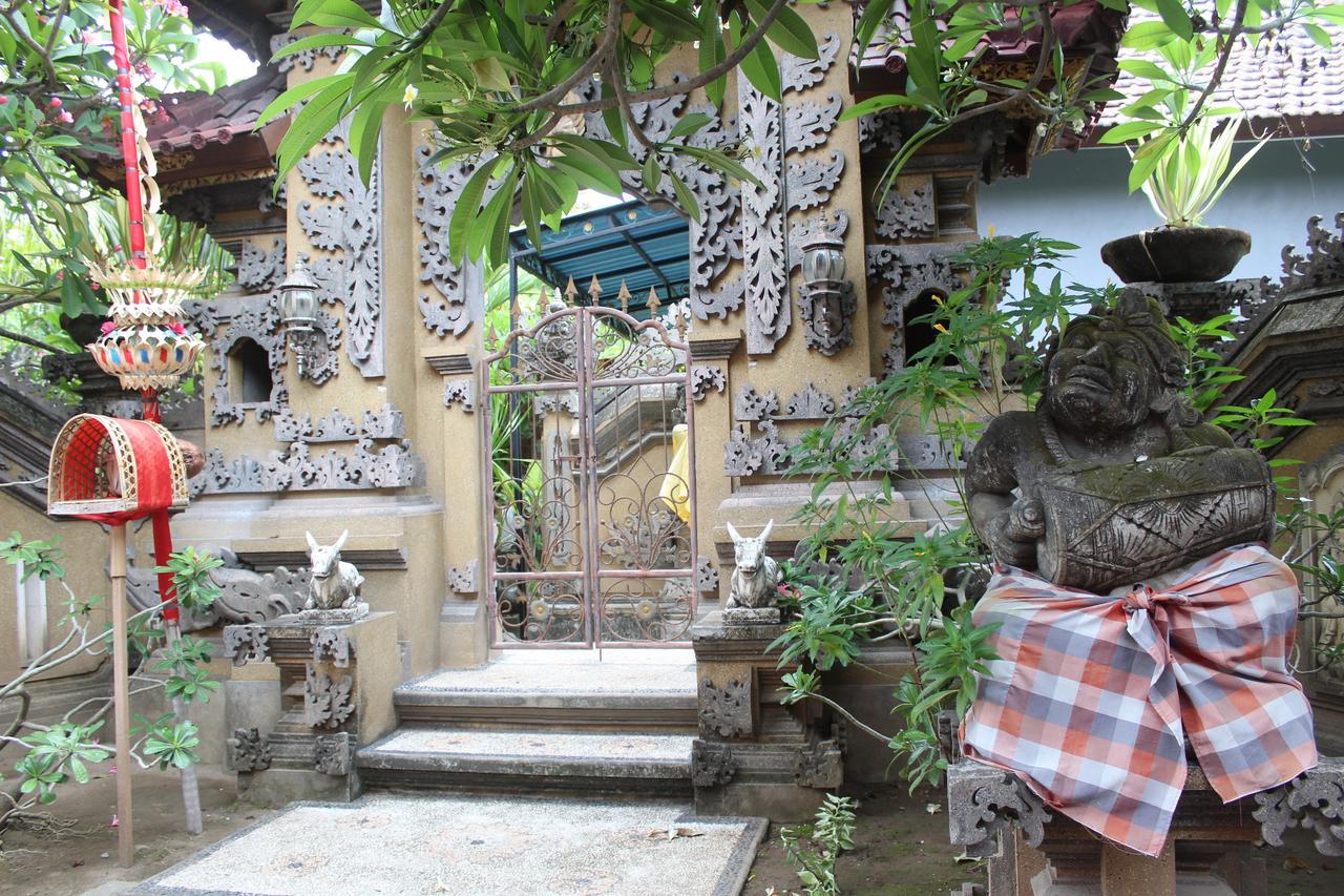 Green Palm Homestay BALI ภายนอก รูปภาพ